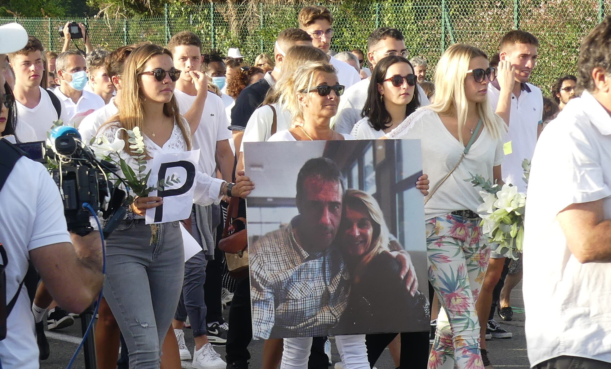 La jeunesse vient en aide à la famille de Philippe Monguillot, chauffeur de bus tué à Bayonne